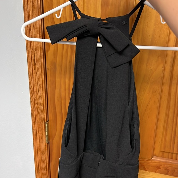 Lulus jumpsuit - Picture 3 of 4